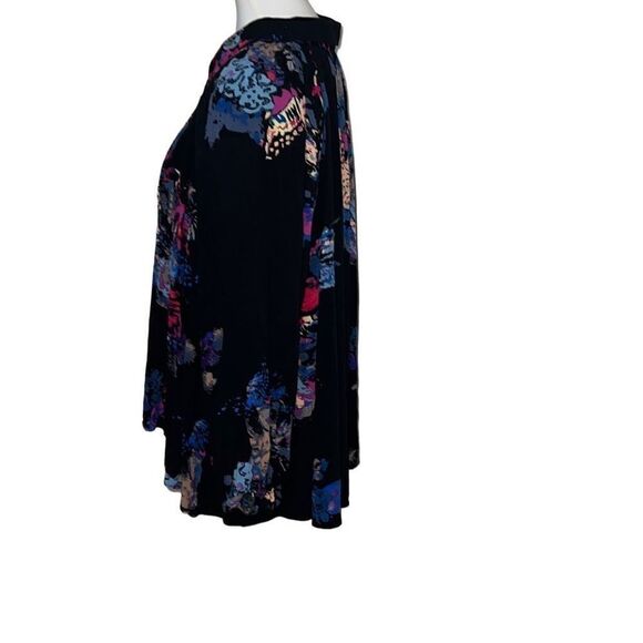 Free People Meadow Lark Blouse Oversized Top Button Front Black Floral sz XS - Picture 3 of 10